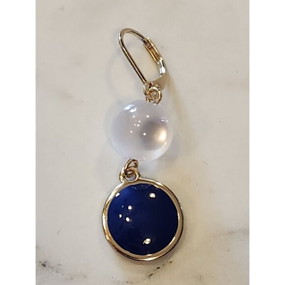 Gloria Vanderbilt Gold-Tone Leverback Earrings With Clear & Navy Accents - Picture 4 of 5